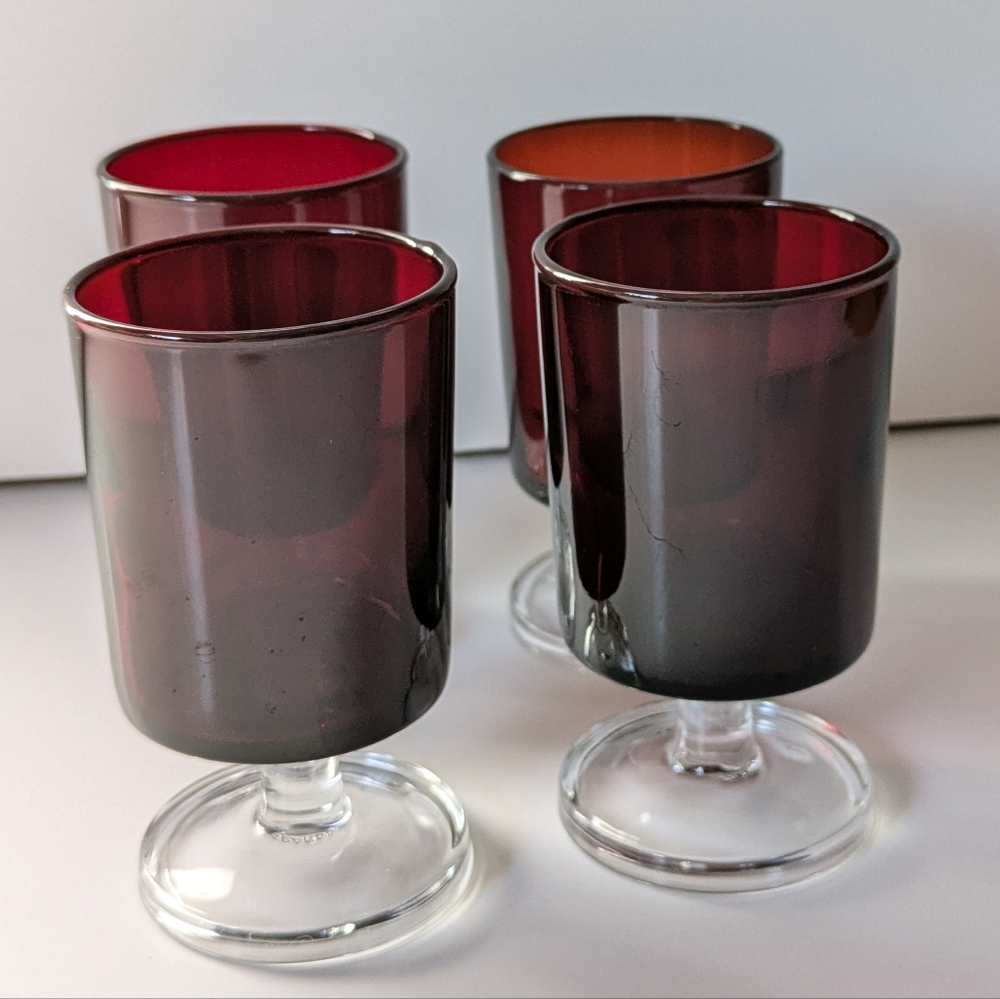 Luminarc France Ruby Red Goblets Set of 4 Sherry Or Wine Glasses 3 5/8" Vintage